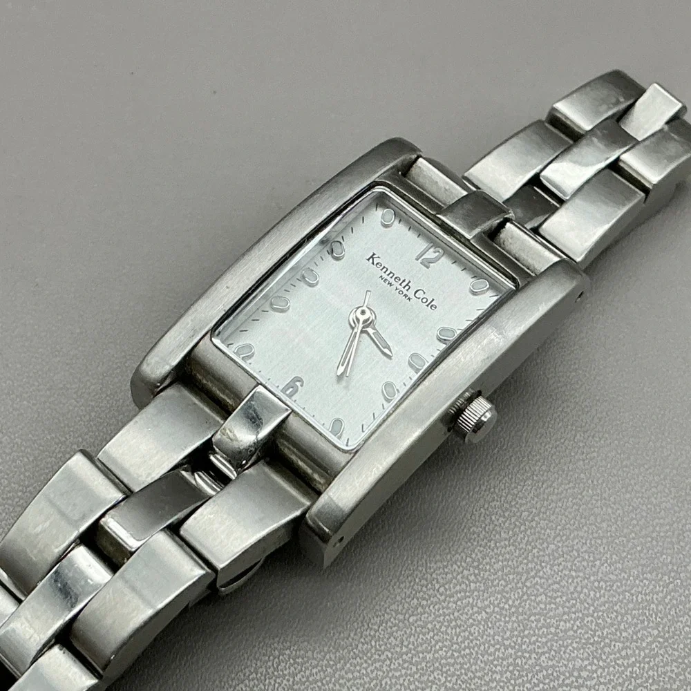 Kenneth Cole kenneth cole